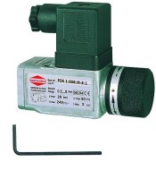 Snímač tlaku s premennými kontaktmi, vnútorný závit, rozsahy 0,2-320 bar